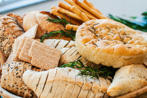 gluten causes swelling, brain fog.